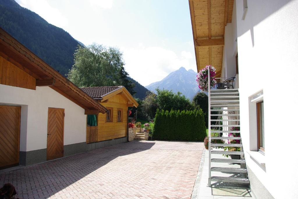 Apart Birgit Pfunds Exterior photo